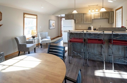 Saugatuck Cabaña | Goshorn Lake Resort Cottage #3