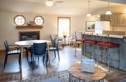 Saugatuck Cabaña | Goshorn Lake Resort Cottage #3