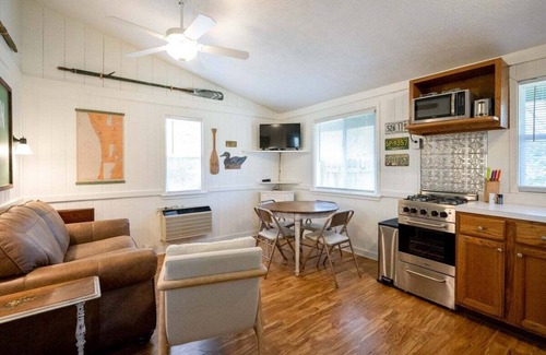 Saugatuck Cabaña | Goshorn Lake Resort Cottage #8