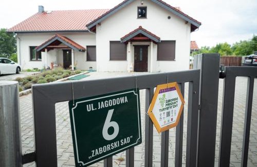 Zabor Casa | Gospodarstwo Zaborski Sad