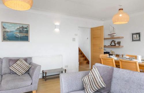 Moelfre Casa | Gosteg
