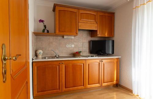 Bled Casa | Gostišče Pri Dveh Petelinih