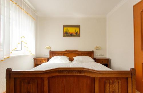 Bled Casa | Gostišče Pri Dveh Petelinih