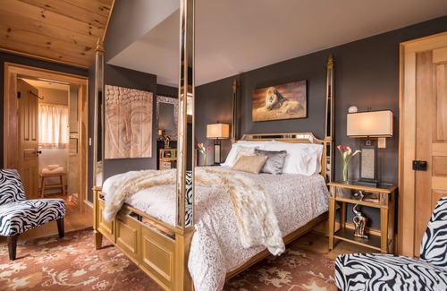 Trumansburg Cama Y Desayuno | Gothic Eves Inn and Spa Bed and Breakfast