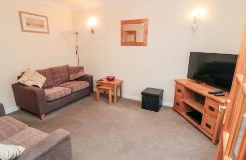Flamborough Casa | Gough Bank