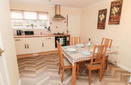 Flamborough Casa | Gough Bank