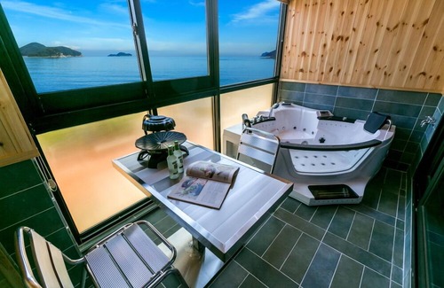 Irun-myeon Casa | Goun Pension