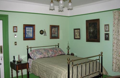 Downtown St. John's Cama Y Desayuno | Gower Manor Historic Bed & Breakfast