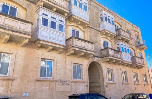 Qala Apartamento | Gozo Spacious Apartment with Large Communal Pool