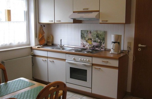 Treis-Karden Apartamento | Gräf Rosemarie - apartamento de 2 camas