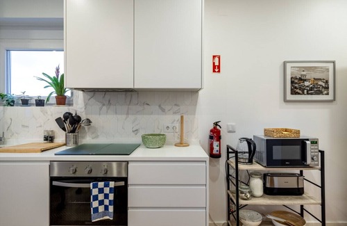 Alfama Apartamento | Graça Gem: T1 Oasis with Amazing Terrace