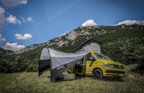 Pluzine Complejo | GRAB ethno village and camp