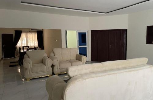Abeokuta Apartamento | Grace Guest Rental