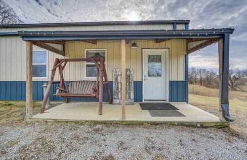 Rucker Casa | 'Grace Place' Clark House on Farm: Shared Hot Tub!