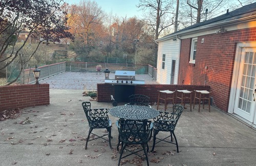 Madisonville Casa | Graceland 5 Star