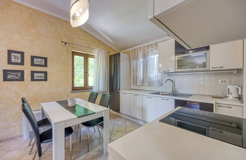 Gracisce Apartamento | Grad Inn Boutique Villa Apt Rosemary, Gračišče, Slovenia
