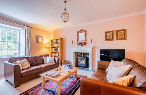 Kingsdon Casa | Grade II Listed House Tranquil Garden & Parking
