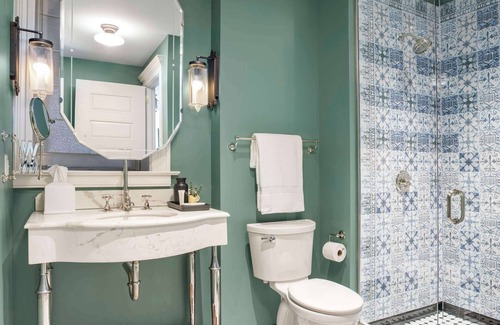 Downtown Hotel | Graduate by Hilton New Haven