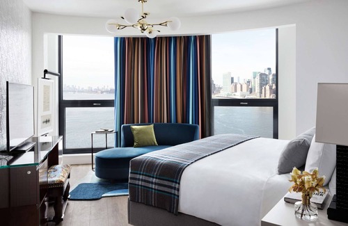 Snyder Square Hotel | Graduate by Hilton New York