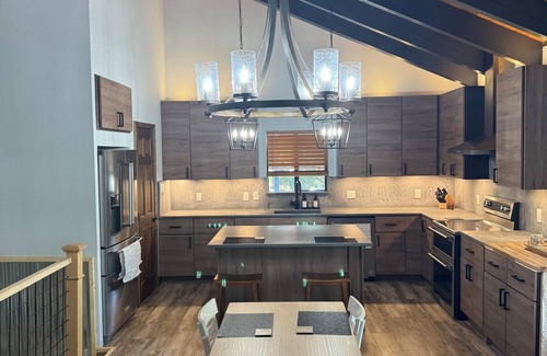 Graeagle Casa | Graeagle Tranquility: Spacious Remodeled 3 Bed, 2 Bath Home, pet friendly.