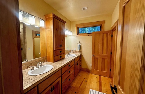 Graeagle Casa | Graeagle Tree House