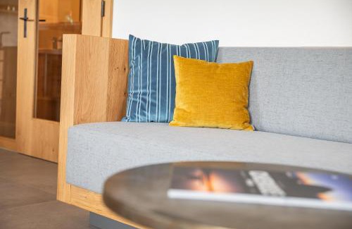 Chieming Apartamento | Graf Chiemo Suites - direkt am Chiemsee mit separatem Seezugang
