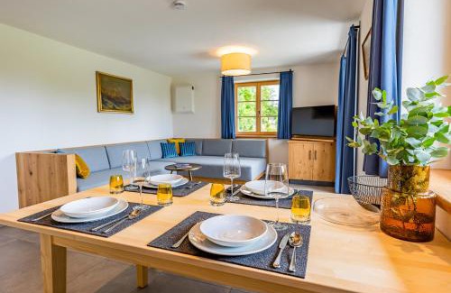 Chieming Apartamento | Graf Chiemo Suites - direkt am Chiemsee mit separatem Seezugang
