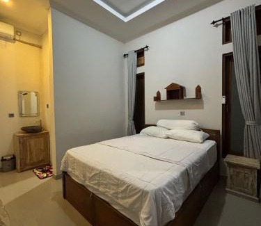 Tanjungbenoa Casa | Graha Shanti Guest House