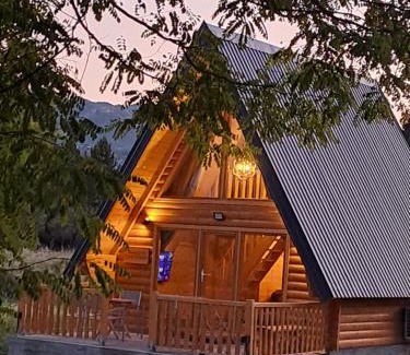 Grahovo Casa | Grahovo Čelin Stream
