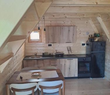 Grahovo Casa | Grahovo Čelin Stream