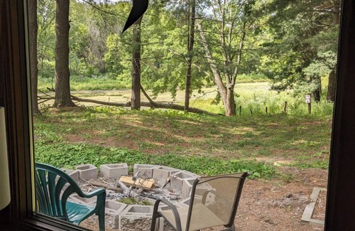 Orange Prairie Cabaña | Grain Bin Cottage 11