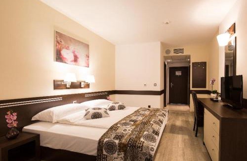 Mladost Hotel | Grami Hotel Sofia
