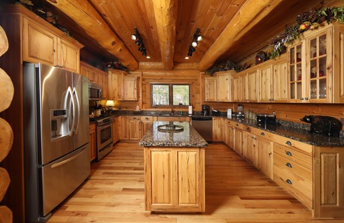 Pittman Center Cabina | Grampy Camp Lodge at Gatlinburg