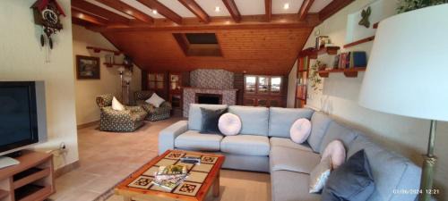 Bellver de Cerdanya Apartamento | Gran apartamento en Bellver ideal familias