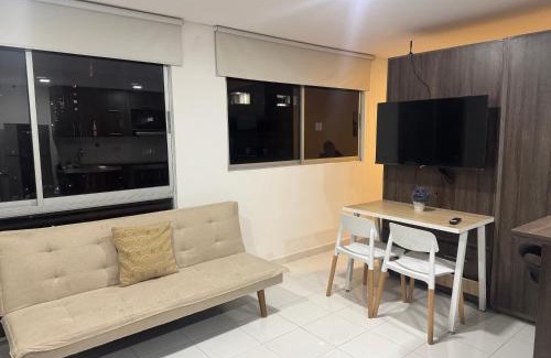 El Tesoro Apartamento | Gran loft cerca al tesoro y al lleras 121