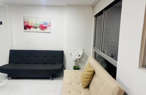 El Tesoro Apartamento | Gran loft cerca al tesoro y al lleras 121