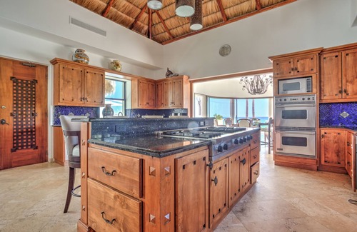 Ensenada Los Muertos Villa | Oceanfront 20 BR Estate w/ infinity pool and semi-private beach - Gran Sueno at Bahia de los Suenos