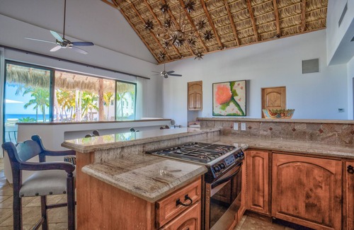 Ensenada Los Muertos Villa | Oceanfront 20 BR Estate w/ infinity pool and semi-private beach - Gran Sueno at Bahia de los Suenos