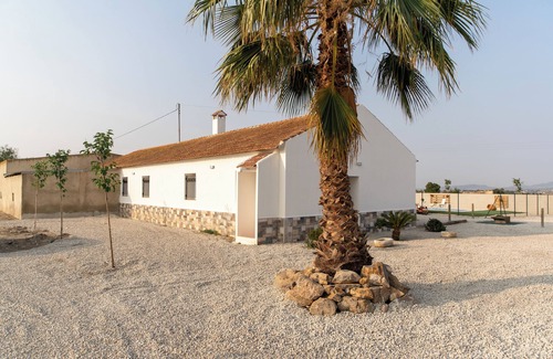 Puerto Lumbreras Cabaña | Gran vivienda rural de 180 m2, ideal para grupos de hasta 16 personas.