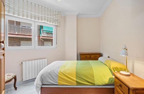 Camino de Ronda Apartamento | GRANADA Piso en calle Arabial 117 JUNTO A EL CORTE INGLÉS