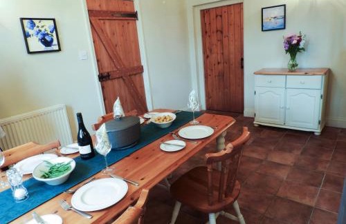 Hopton on Sea Casa | Granary Cottage