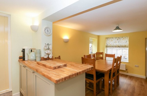 Warminster Cabaña | Granary Cottage