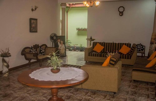 Hiyarapitiya Cama Y Desayuno | Granary Home Stay