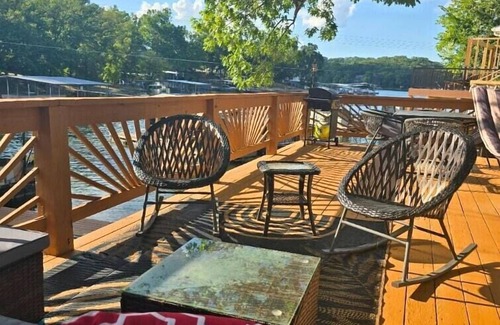 Sunrise Beach Casa | The Granary House