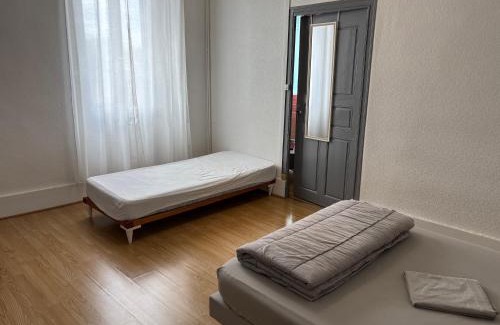 Romans-sur-Isere Apartamento | Grand 2 pièces lumineux plein centre ville