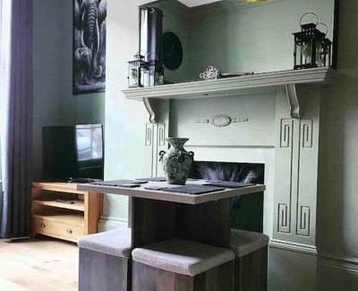 Barbican Apartamento | Grand Apartment on HOE/BARBICAN Allocated PARKING!