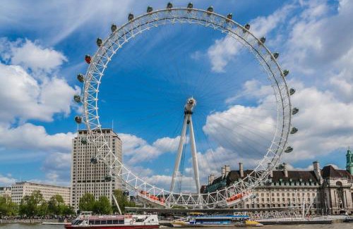 London Borough of Hounslow Apartamento | Grand Apartments Kew Gardens
