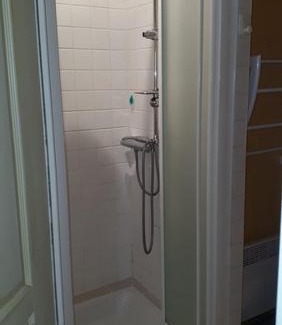 Tregastel Apartamento | Grand Appartement côte de granit rose plages et commerces à proximité