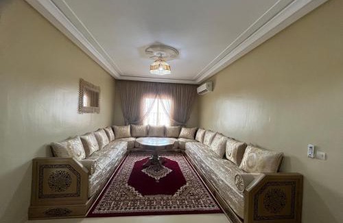 Douar Sidi Youssef Ben Ali Apartamento | Grand appartement de 3 chambres Idéal familles et groupes Résidence sécurisée