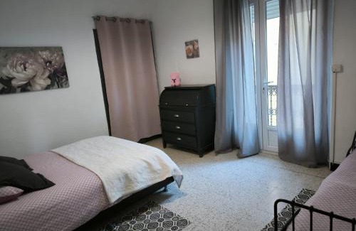 Besseges Apartamento | Grand appartement Groupe-famille avec terrasse